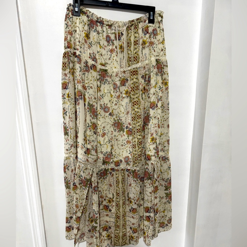Maxi floral print skirt from Zara